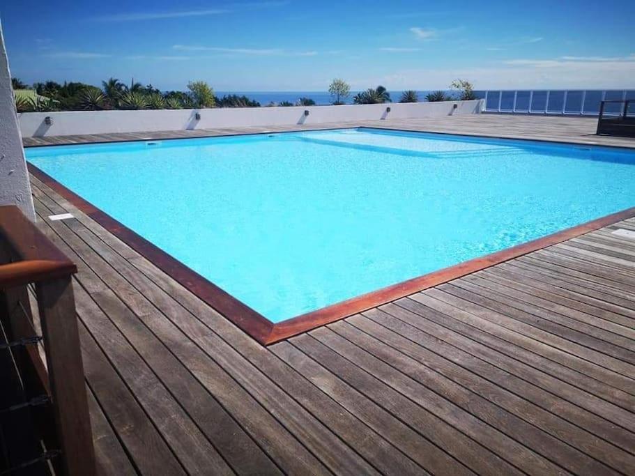 Farerei Appartement Spacieux, Equipe Et Confortable Faaa Luaran gambar